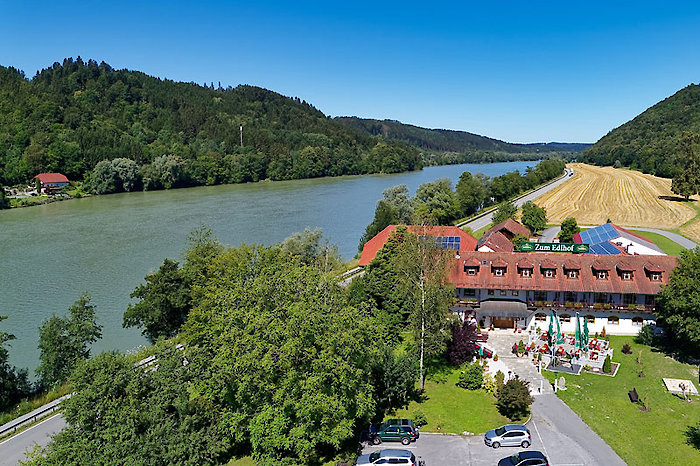 Landgasthof Edlhof in Obernzell direkt an der Donau in Bayern